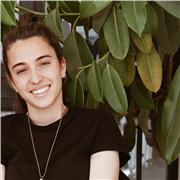 Estudiante de Derecho y Criminologia 
Y graduada en Bachillerato de Ciencias de la Salud ofrece dar clase tanto de Ciencias como de letras en nivel de primaria y E.S.O